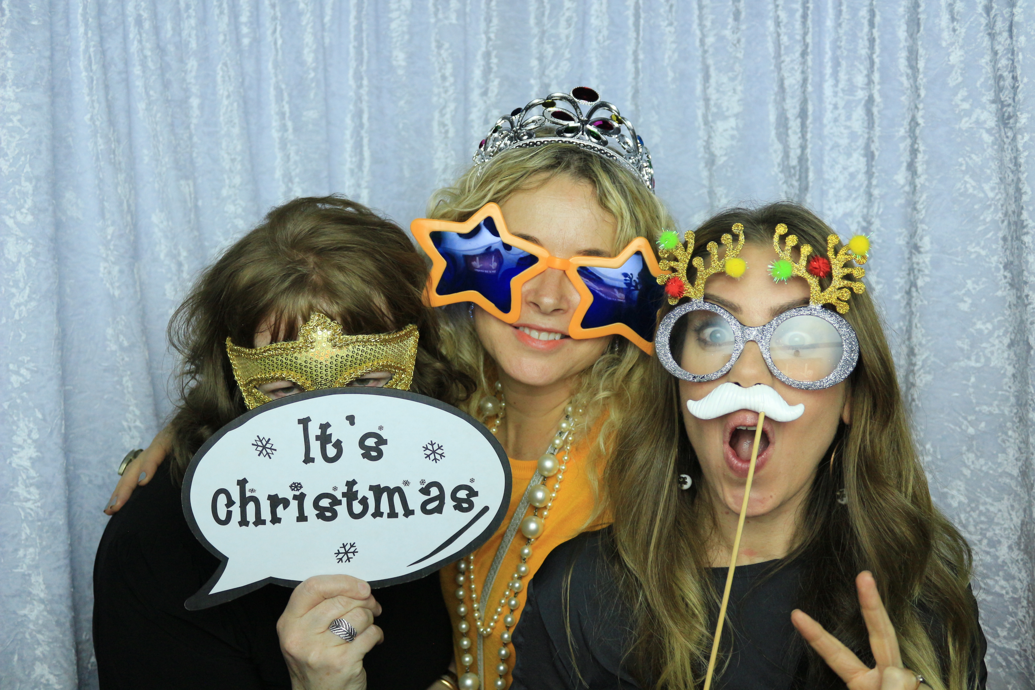 John Lewis Christmas party - Images | View more photos from the event at gallery.partydelightsphotobooth.co.uk/u/PartyDelightsPhotoBooth/John-Lewis-Christmas-party-Images